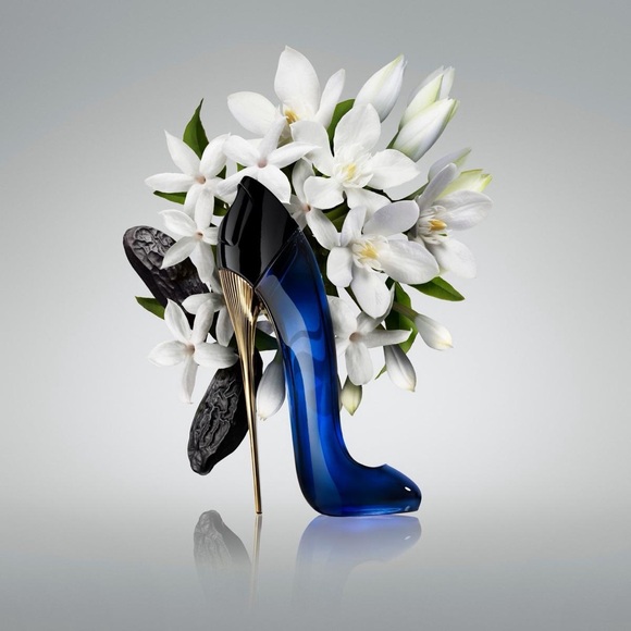 Carolina Herrera Black and Gold Stiletto Perfume - Picture 2 of 8